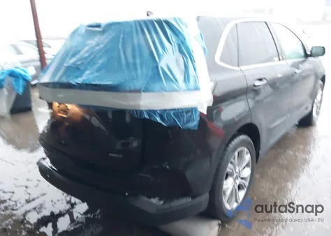 2022 Ford Edge Titanium z USA, uszkodzony, nr VIN 2FMPK4K92NBB06513